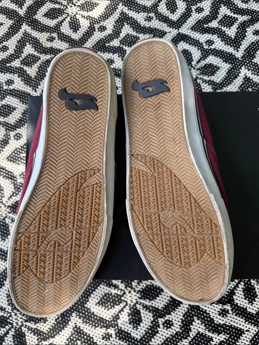 Vintage Tony Hawk Maroon Canvas Lace-Up Sneakers with Black Laces nwot 13